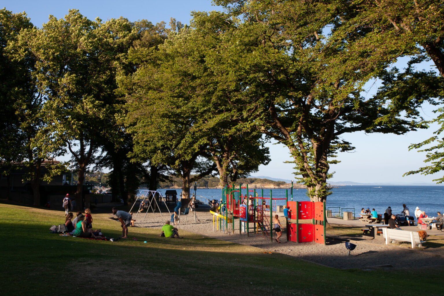 Ocean Island Garden Suites Victoria, British Columbia